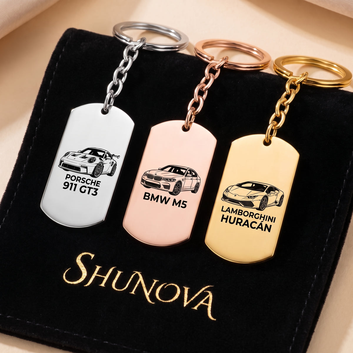 Personalized Car Portrait Keychain 🖤